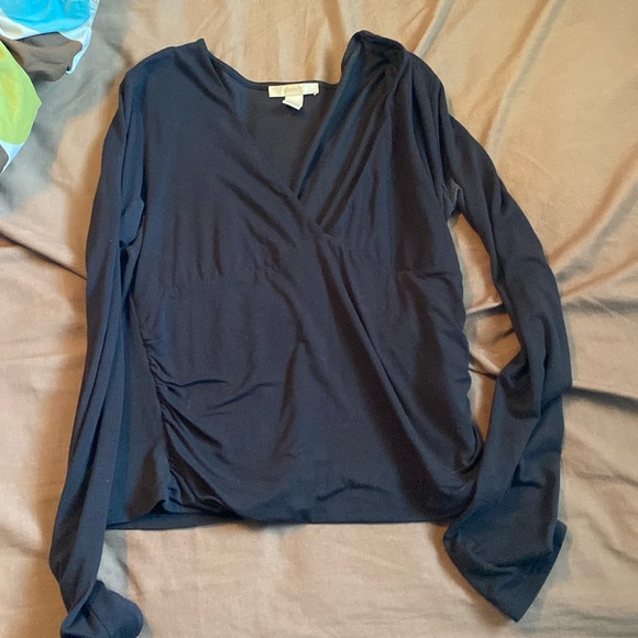 Black long sleeve shirt - Picture 1 of 1